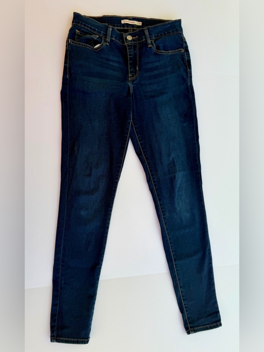 Woman’s Levi’s Denim Jeans 710 Super Skinny 
Size 29​